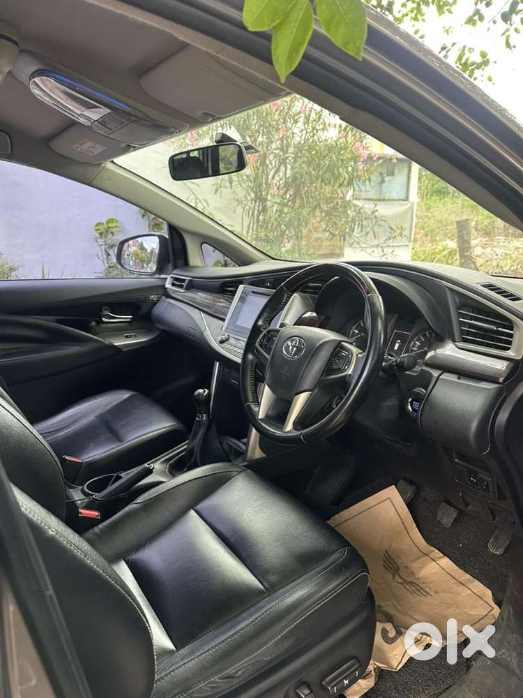 Toyota Innova Crysta 2018 Diesel Manual