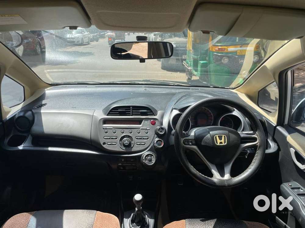 Honda Jazz Top Model Mt