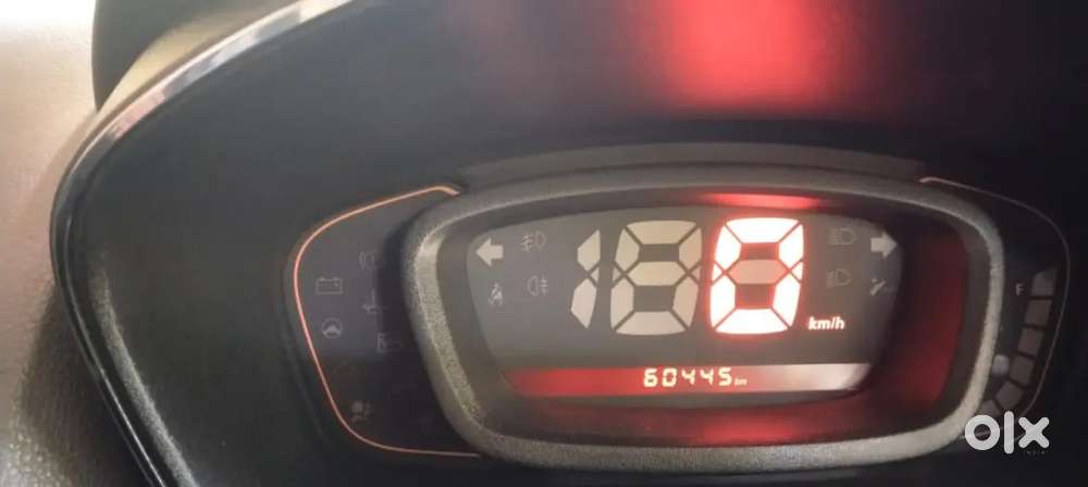 Renault Kwid 2016 Petrol 64000 Km Driven