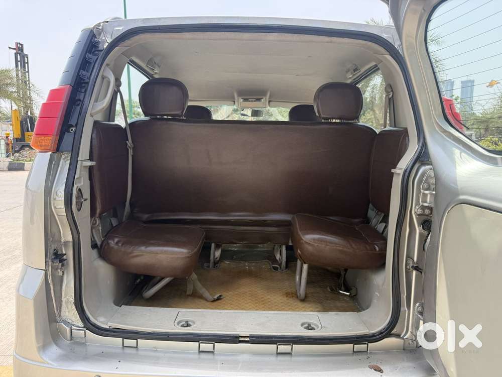 Mahindra Quanto C8, 2013, Diesel
