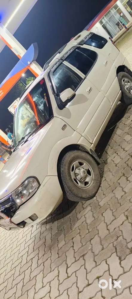 Tata Safari 4x2 2013