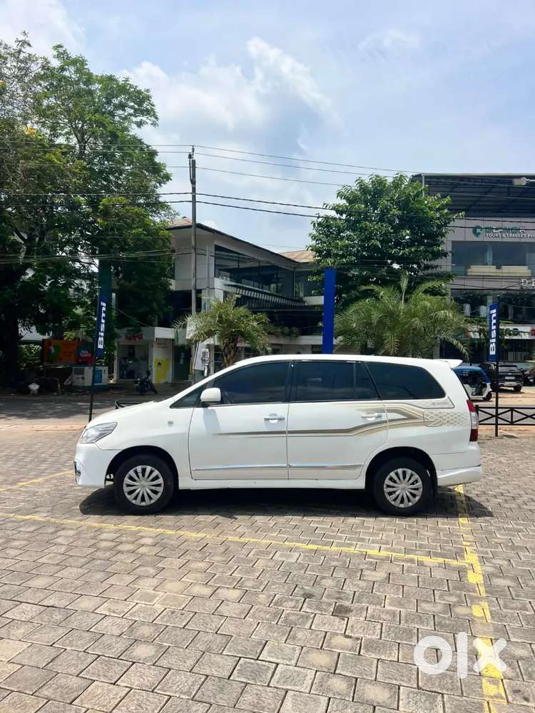Toyota Innova 2.5 Diesel Manual 2012