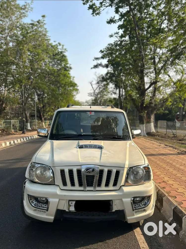 Mahindra Scorpio Classic 2011