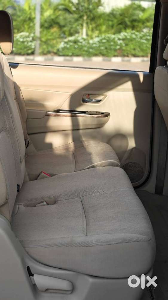 Maruti Suzuki Ertiga Vxi Abs Bs Iv, 2022, Cng & Hybrids