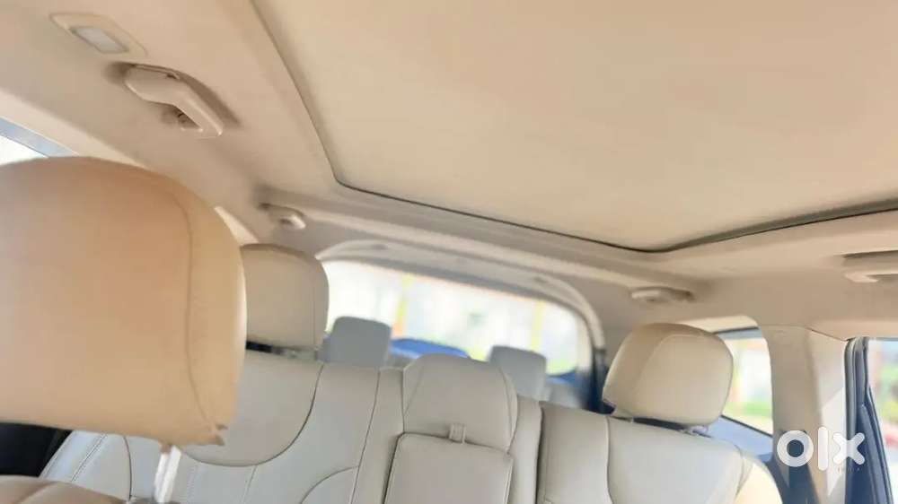 Mahindra Xuv700 2022 Diesel 79250 Km Driven