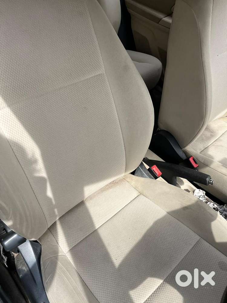 Skoda Fabia 2011 Petrol 75000 Km Driven