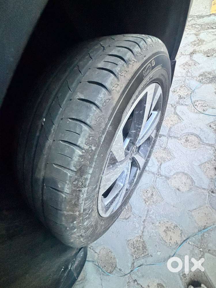 Volkswagen Taigun Petrol 2024