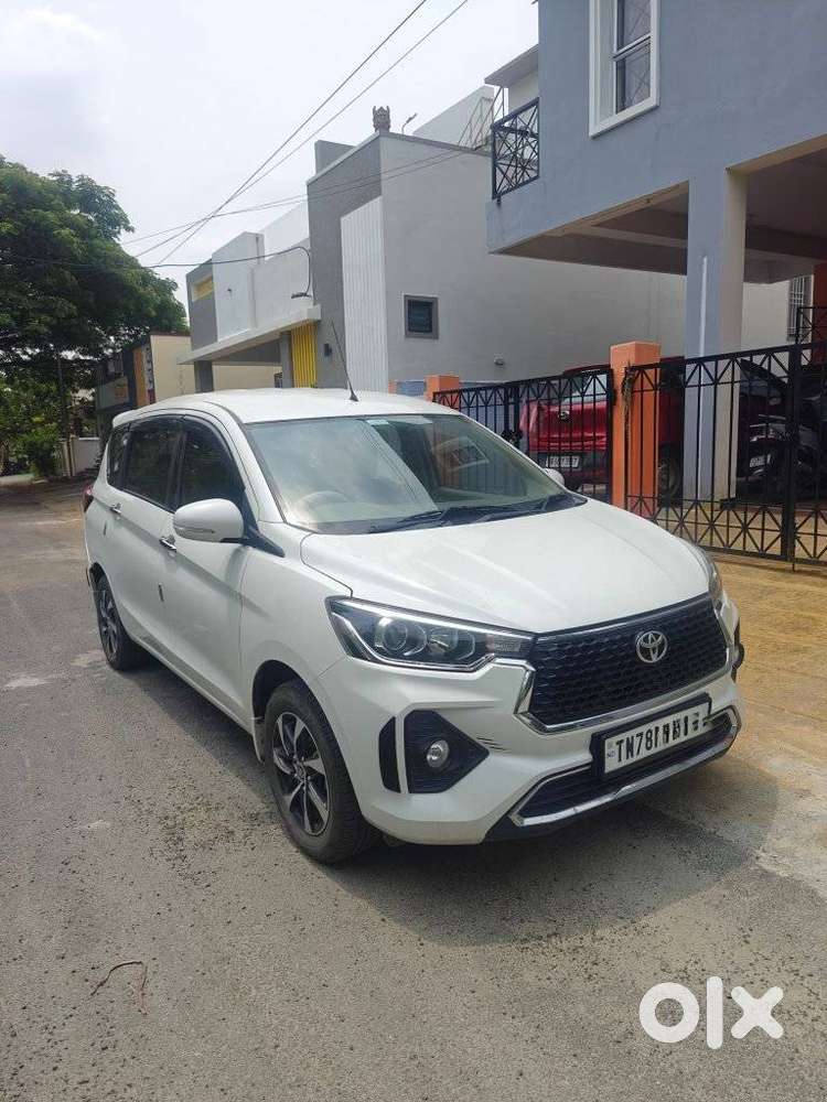 Toyota Rumion V Mt, 2024, Petrol