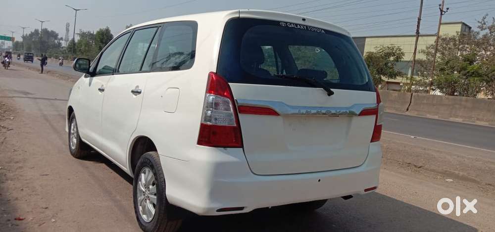 Toyota Innova 2009-2011 2.5 E 8 Str, 2012, Diesel