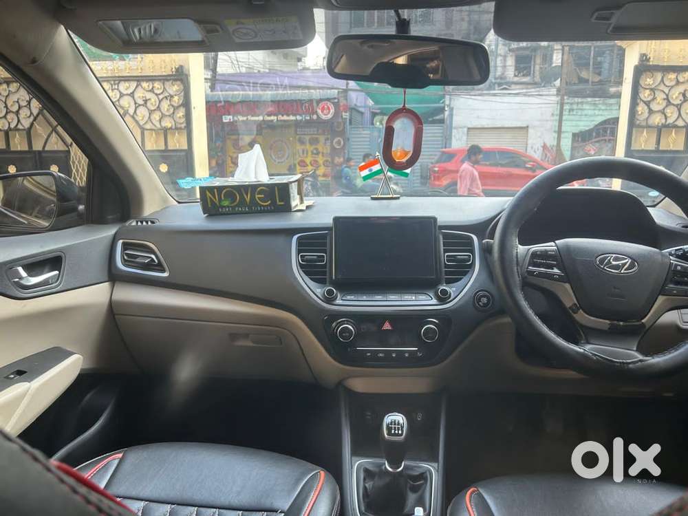 Hyundai Verna 1.5 Sx Petrol Mt, 2022, Petrol