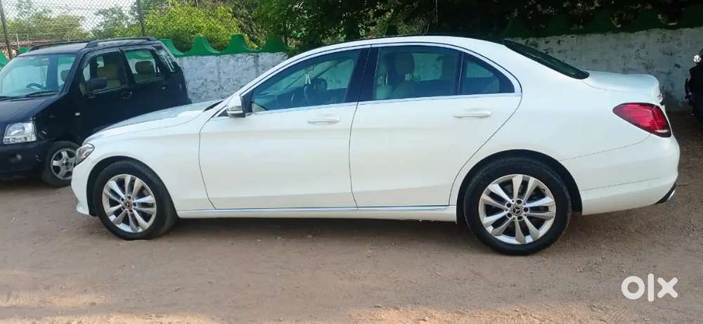 Mercedes-benz C-class 2020 Diesel 43000 Km Driven