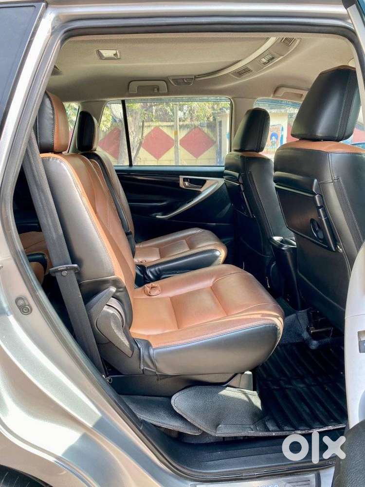 Toyota Innova Crysta 2.4 Vx Mt, 2018, Diesel