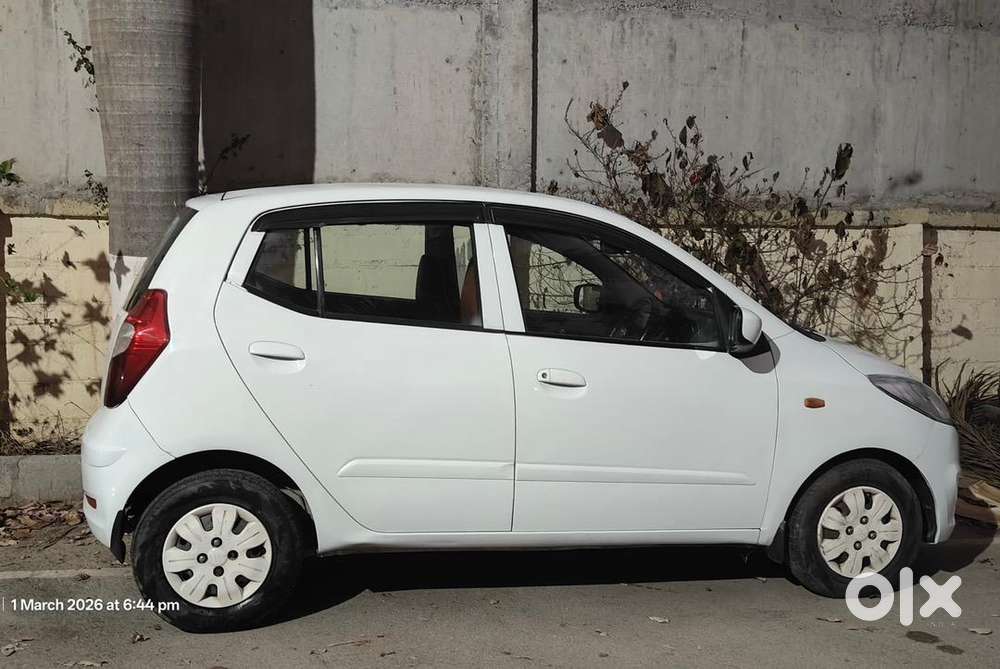 Hyundai Grand I10 2011 Petrol & Cng Good Condition