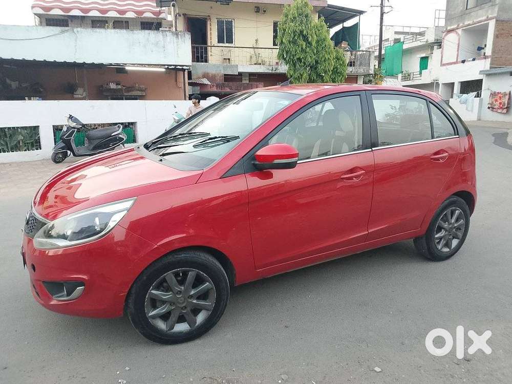Tata Bolt Revotron Xt, 2016, Petrol
