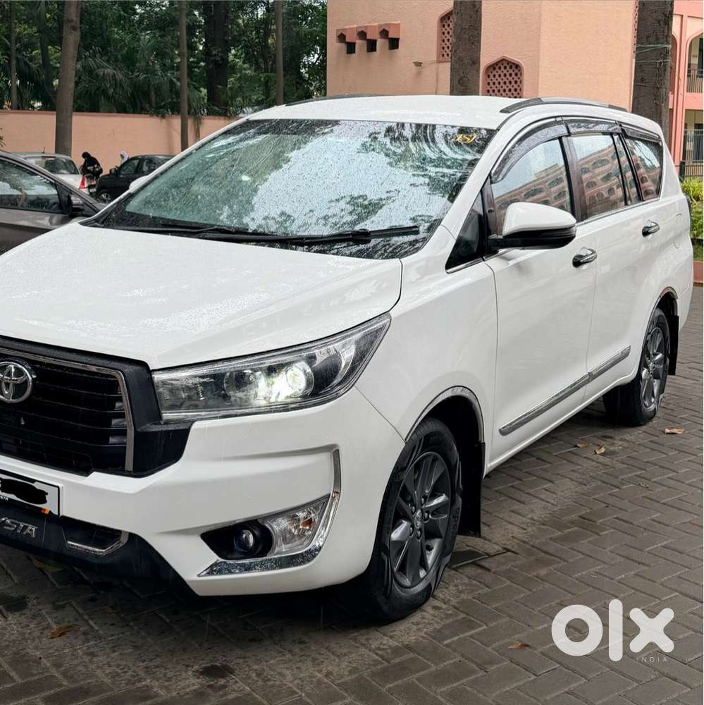 Toyota Innova Crysta 2018 Km Driven