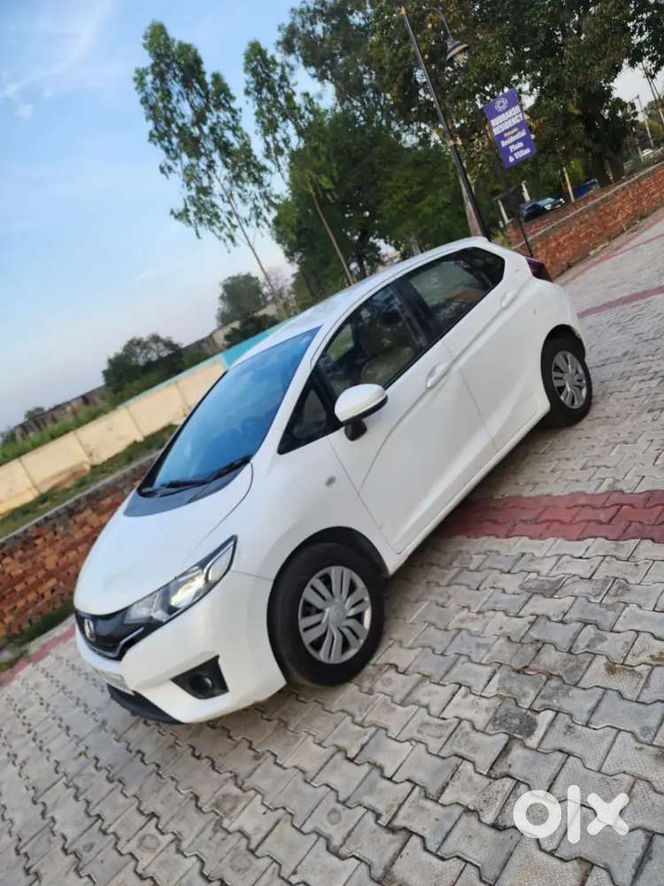 Honda Jazz 2015 Petrol 55000 Km Driven