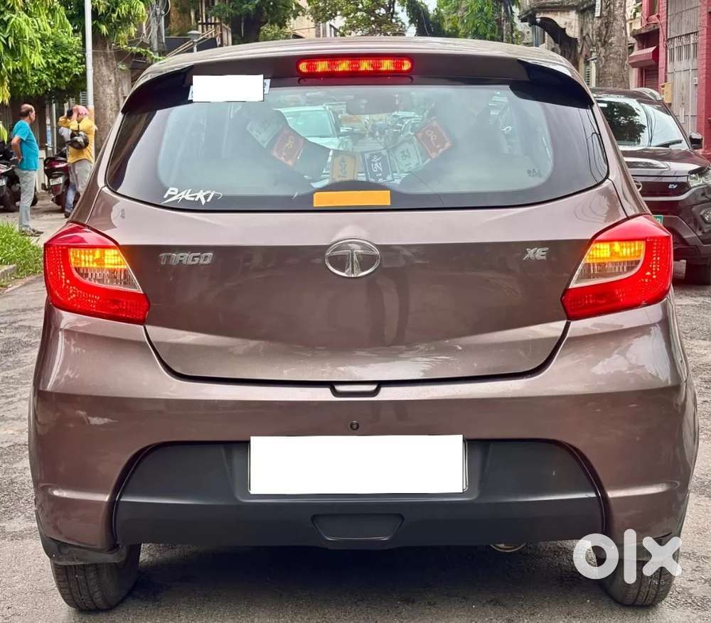 Tata Tiago Xe, 2018, Petrol
