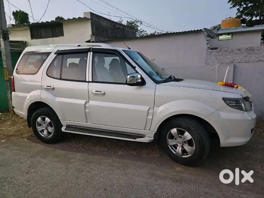 Tata Safari Storme 2014 Diesel Manual Vx 4x2