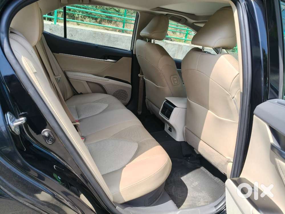 Toyota Camry Hybrid, 2024, Electric