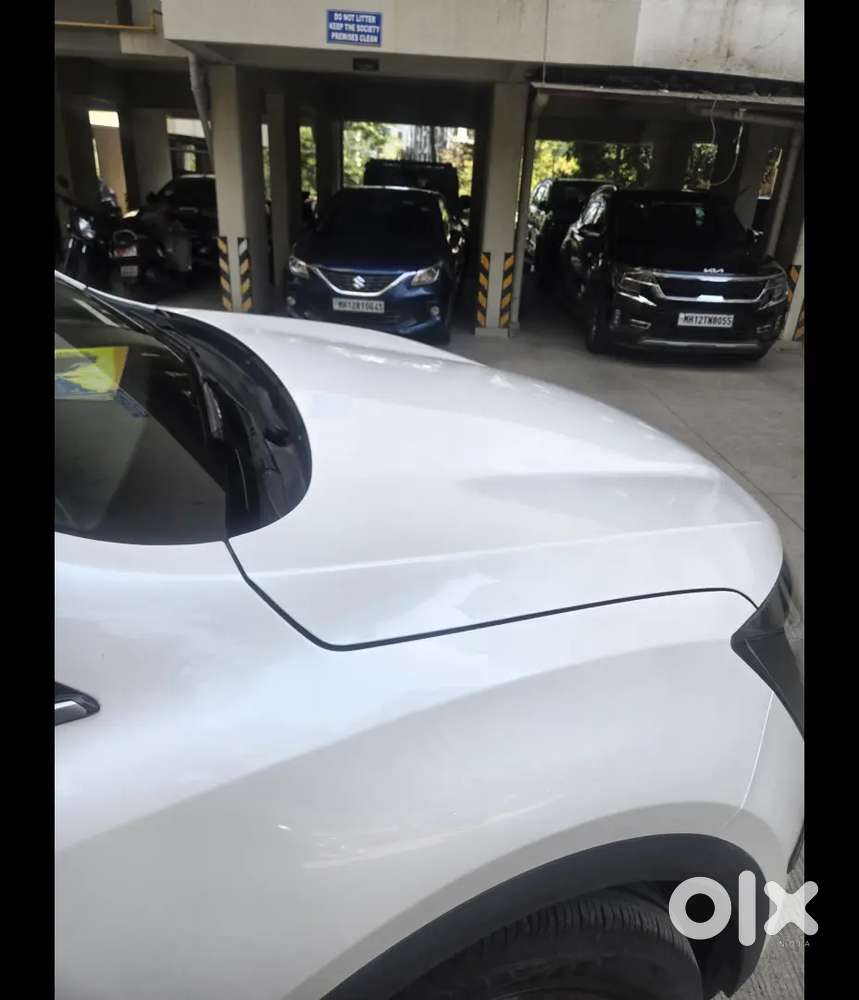 Mahindra Xuv700 Ax7 Diesel Manual 7 Seater  June 2023  33800 Km Only
