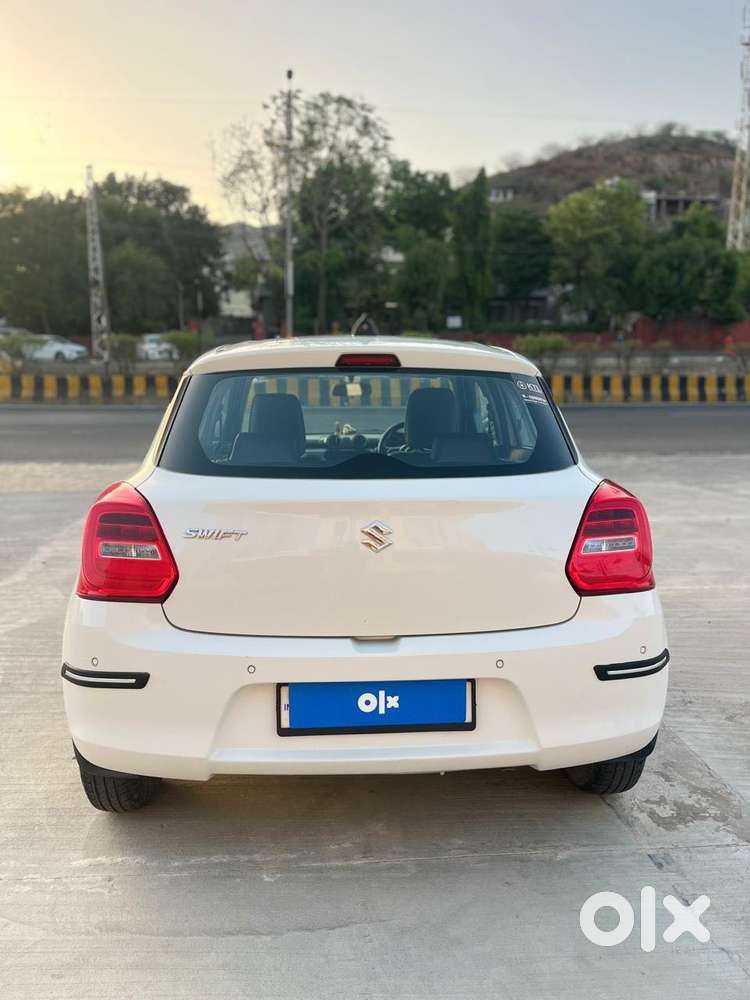 Maruti Suzuki Swift Vvt Vxi, 2021, Petrol