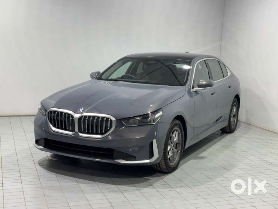 Bmw 5 Series, 2025, Petrol