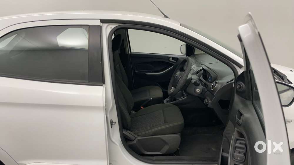 Ford Figo 1.2p Trend Mt, 2016, Petrol