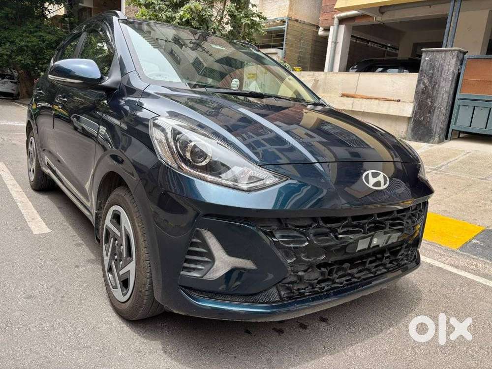 Hyundai Grand i10 Nios AMT Sportz, 2025, Petrol