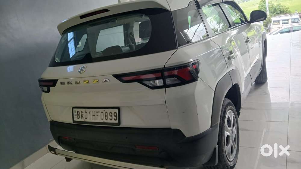 Maruti Suzuki Brezza 1.5 Lxi Cng, 2023, Cng & Hybrids
