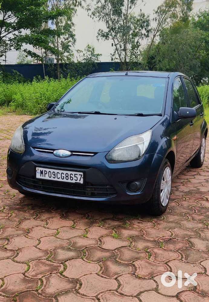 Ford Figo Petrol Titanium, 2010, Petrol