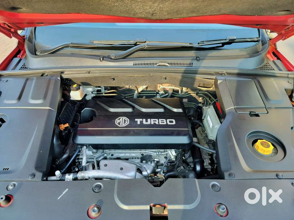 Mg Hector Plus Sharp Pro 1.5 Turbo Petrol Cvt 7 Str, 2024, Petrol