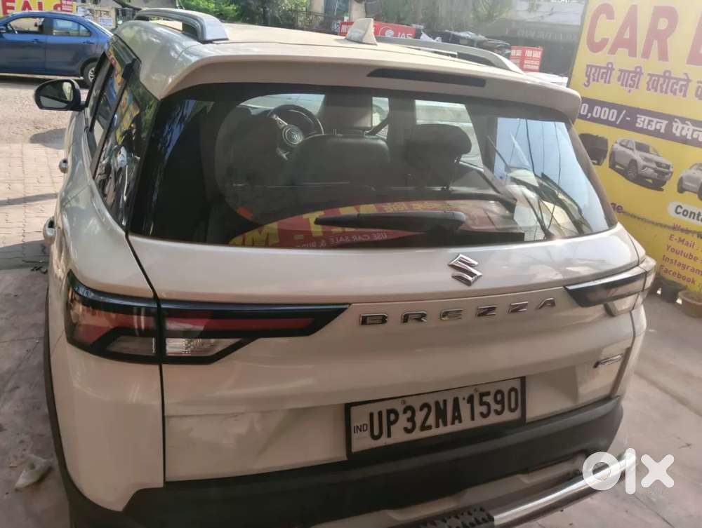 Maruti Suzuki Brezza 1.5 Zxi At Smart Hybrid Dual Tone, 2022, Petrol