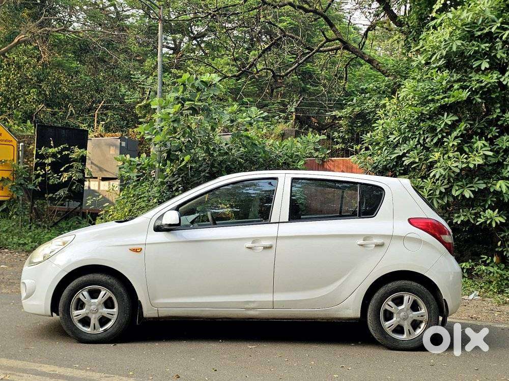 Hyundai I20 Asta 1.4 Automatic (o) With Sunroof, 2012, Petrol