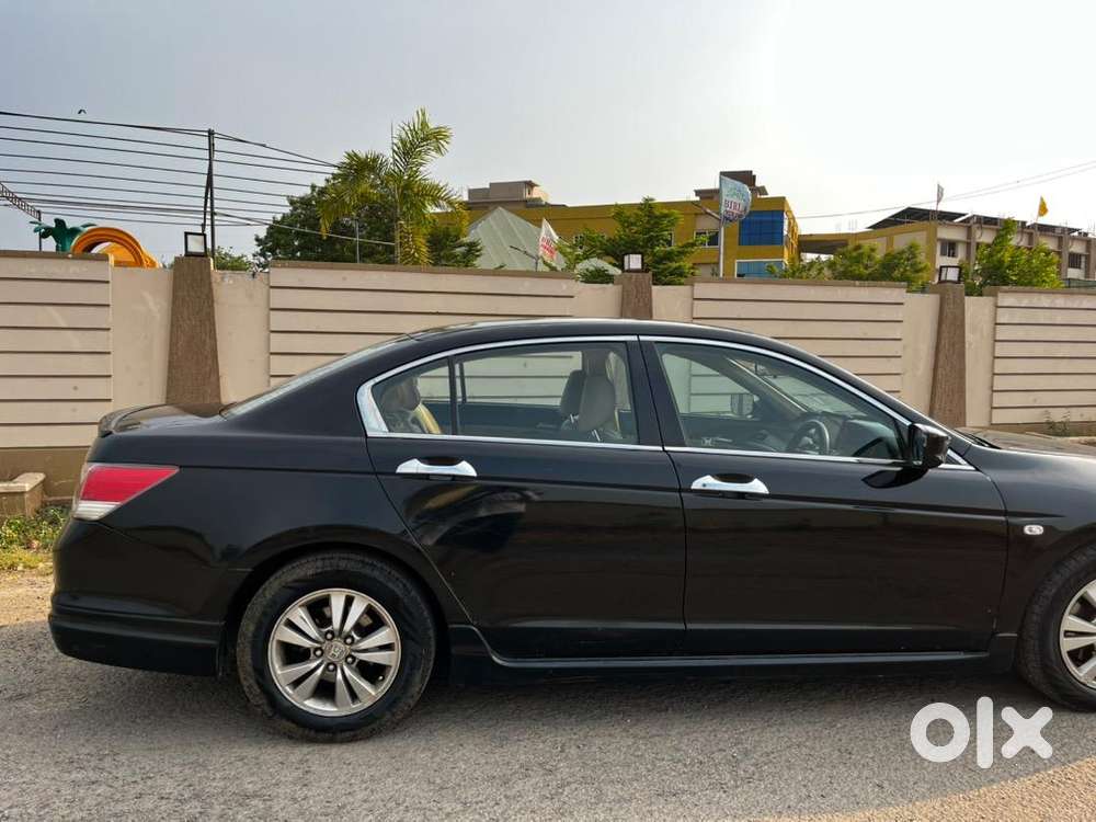 Honda Accord Petrol 2009