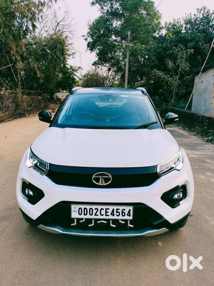Tata Nexon 1.5 Revotorq Xza Plus Dual Tone Roof Amt, 2023, Diesel