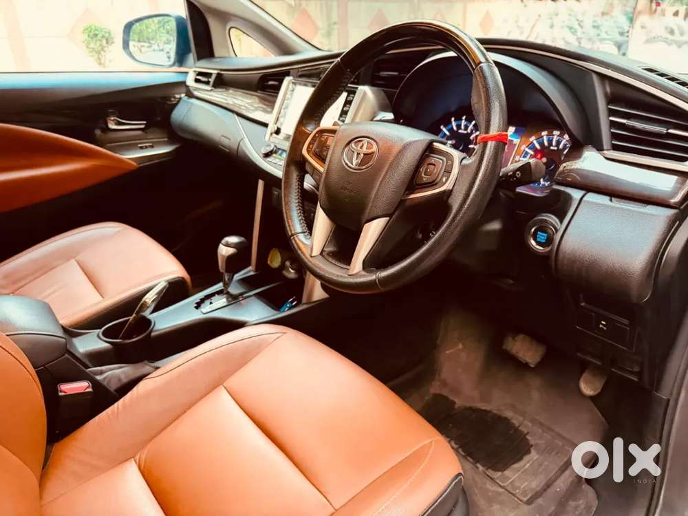 Toyota Innova Crysta [2020-ongoing] 2.7 Zx At 7 Str, 2022, Petrol