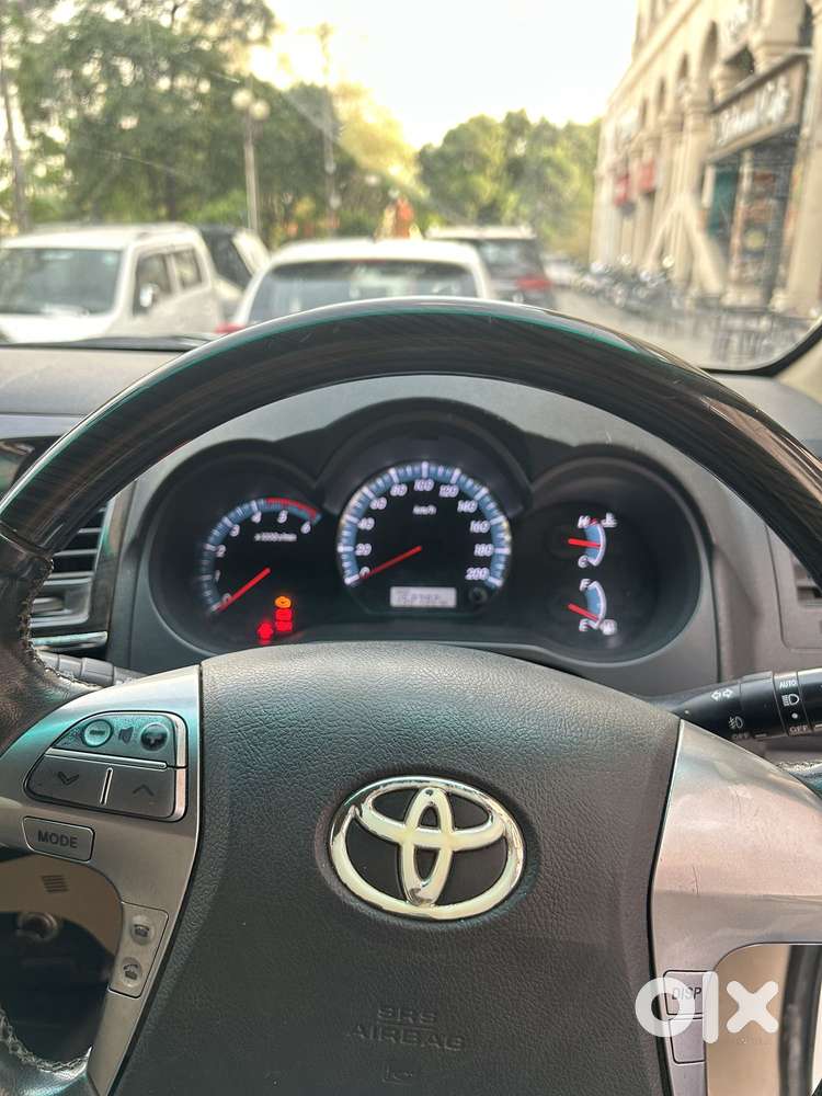 Toyota Fortuner 2011-2016 4x2 Manual, 2015, Diesel