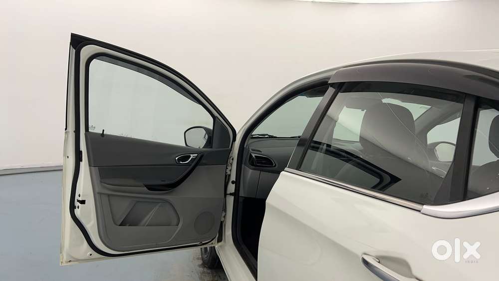 Tata Tigor 1.2 Revotron Xz Plus, 2020, Petrol