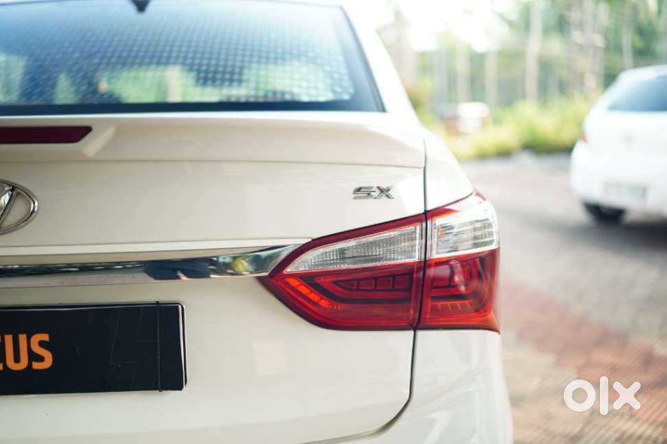 Hyundai Xcent, 2018, Petrol