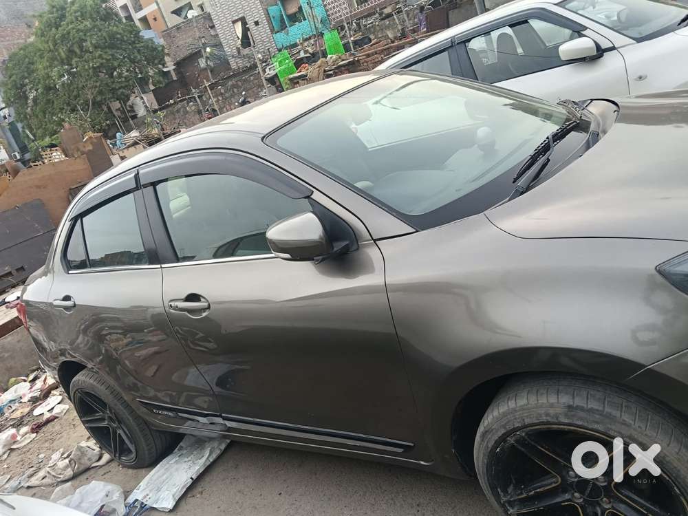 Maruti Suzuki Swift Dzire Zdi + Amt, 2018, Diesel