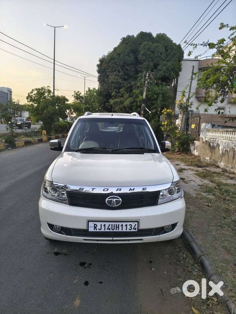 Tata Safari Storme Vx, 2015, Diesel