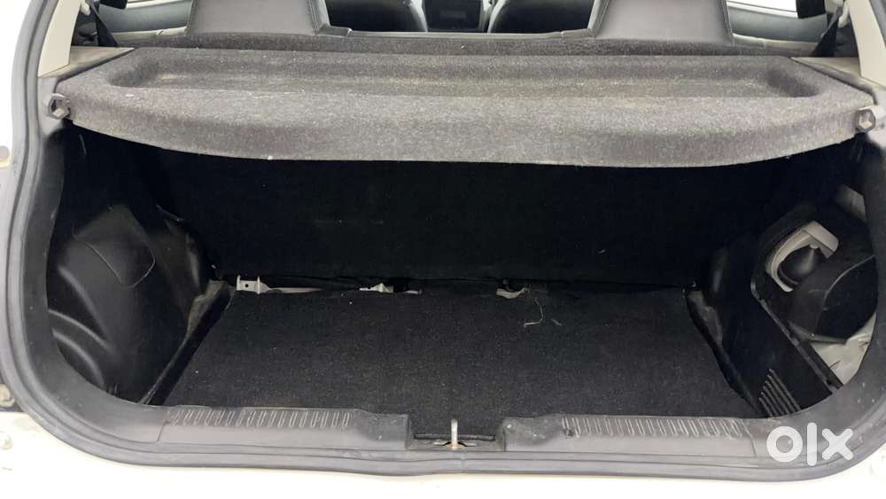 Maruti Suzuki Swift Amt Vxi, 2023, Petrol