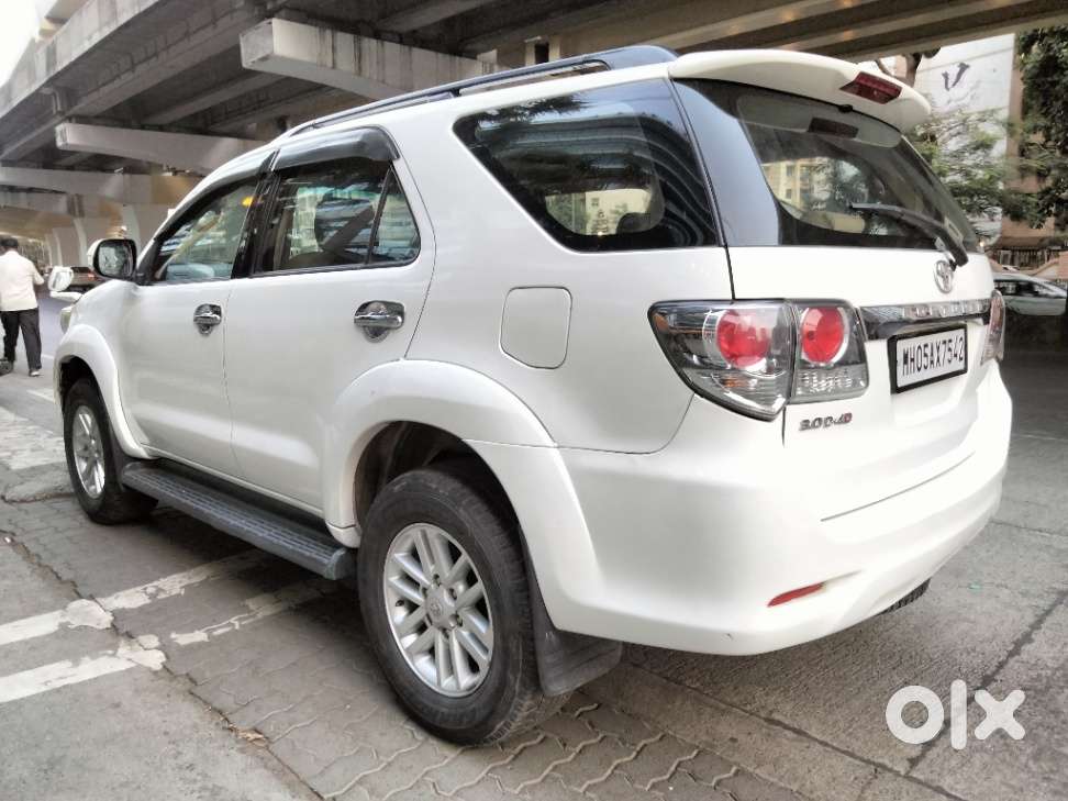 Toyota Fortuner 2011-2016 4x2 Manual, 2012, Diesel