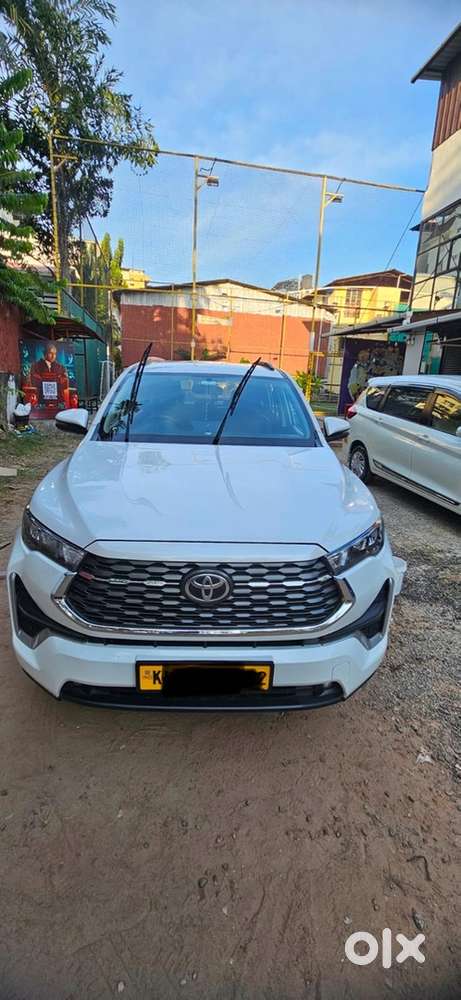 Toyota Innova Hycross 2024 Excellent Condition Immediate Sale