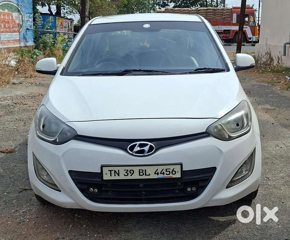 Hyundai I20 Sportz 1.4 Crdi, 2014, Diesel