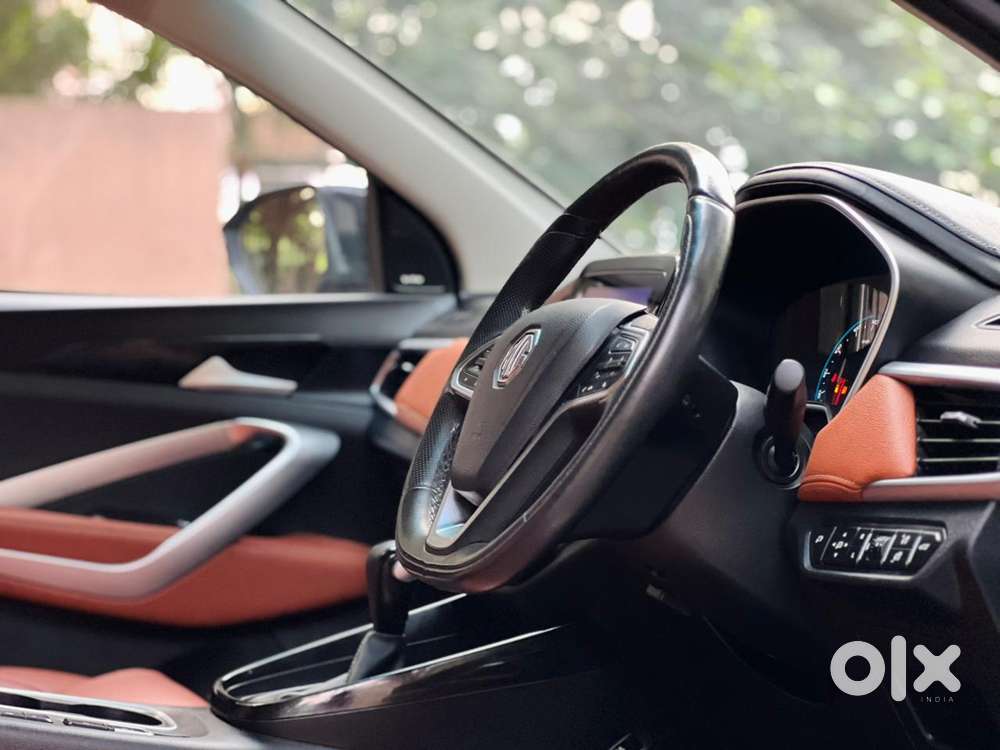 Mg Hector Plus 1.5 Sharp Turbo Cvt 6 Str, 2021, Petrol