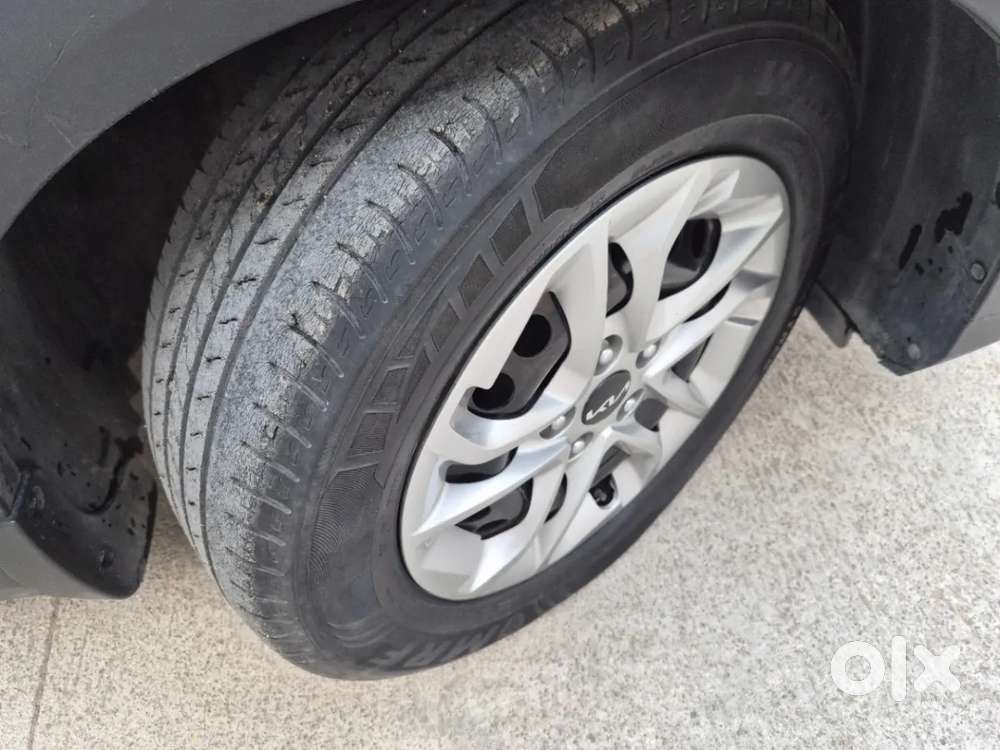 Kia Carens 1.5 Prestige Plus Diesel 7 Str Imt, 2023, Diesel