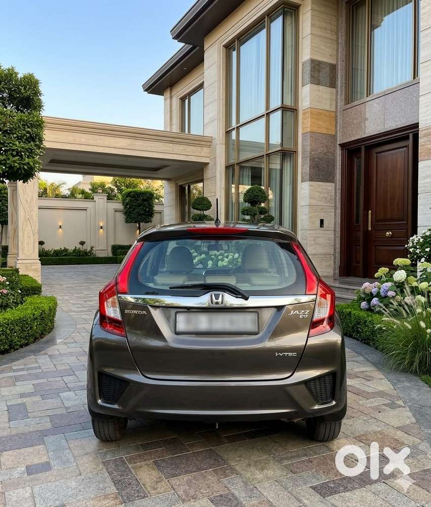 Honda Jazz V Automatic, 2017, Petrol