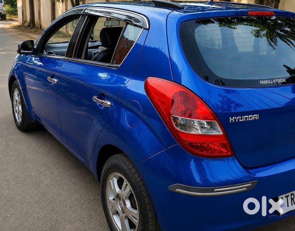 Hyundai I20 Petrol Manual 2011