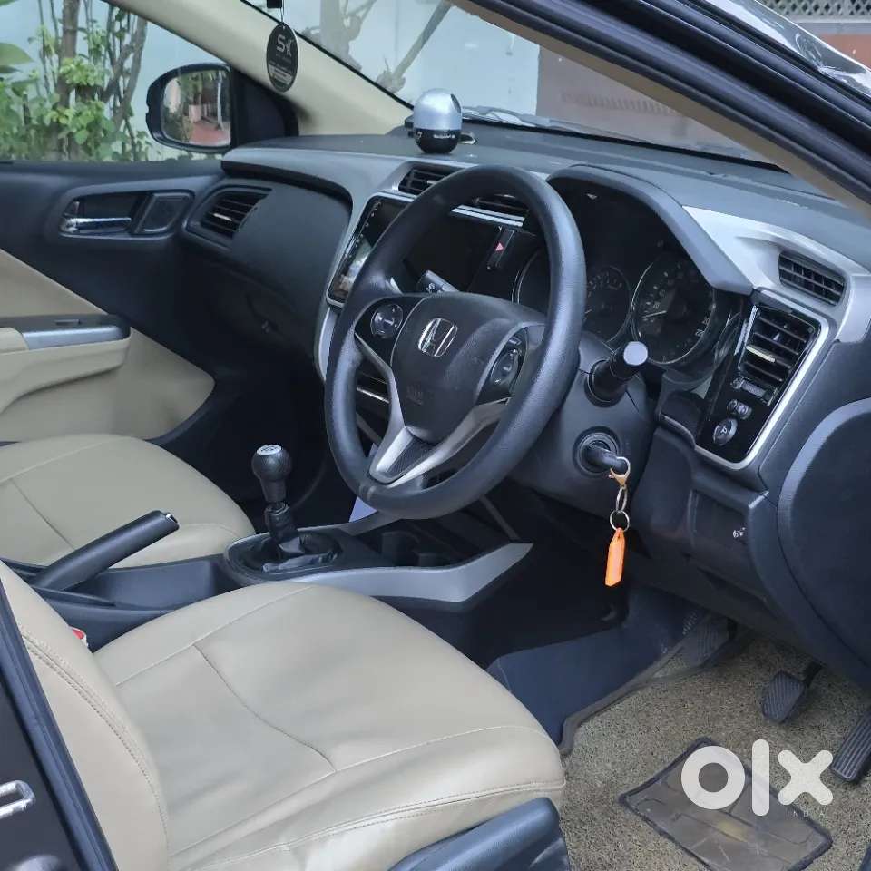 Honda City 1.5 V Mt, 2016, Petrol